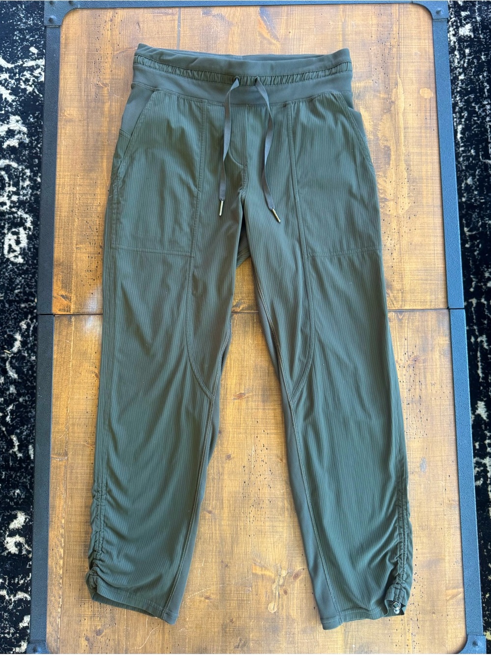lululemon Midrise Dance Studio Cropped Pants in Olive Green
